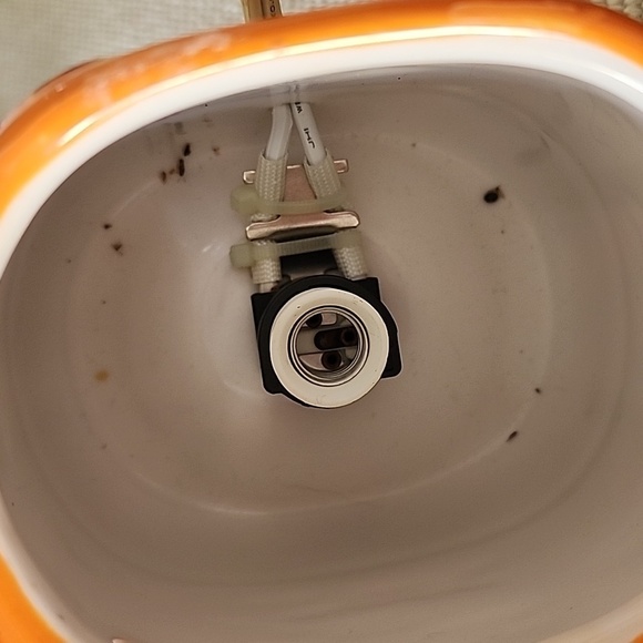 2️⃣ retired SCENTSY warmers! - Picture 7 of 7